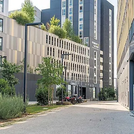 Hotel apartamentowy Student Factory Armagnac