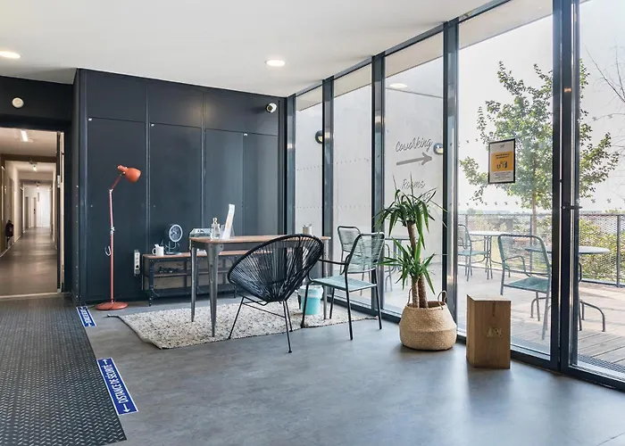 מלון דירות Student Factory Armagnac