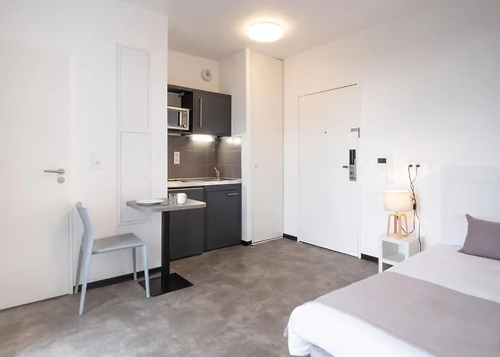 Student Factory Armagnac מלון דירות 3*