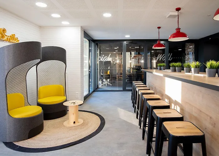 מלון דירות Student Factory Armagnac 3*